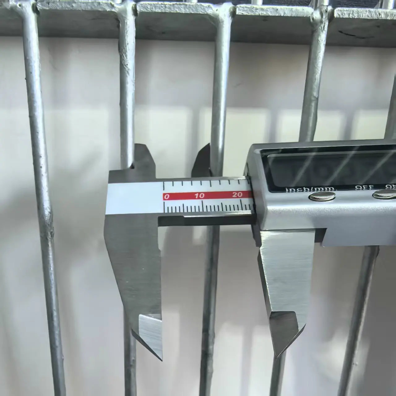 Steel grating