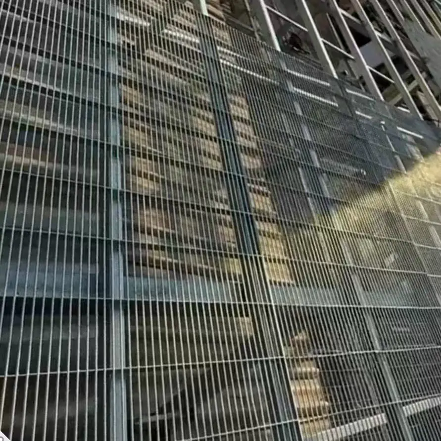 Steel grating